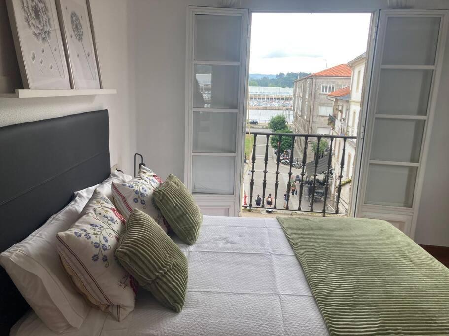Hyp - A Casa Do Correo Vello - O Balcon Apartment Понтеведра Екстериор снимка